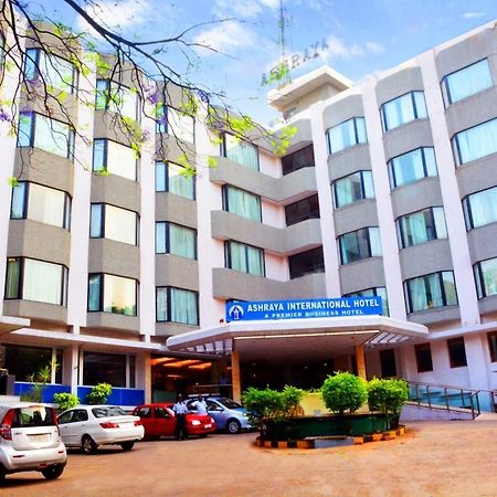 Ashraya International Hotel Bangalore Eksteriør bilde
