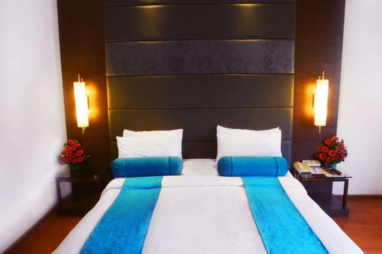 Ashraya International Hotel Bangalore Eksteriør bilde