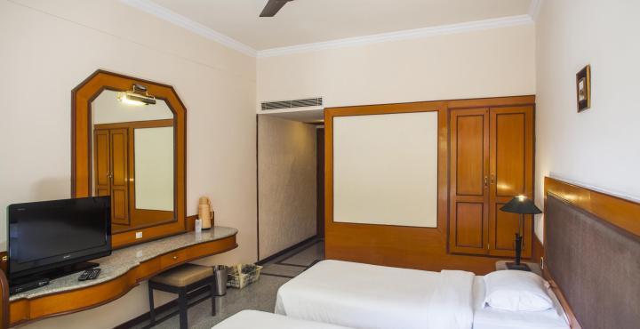 Ashraya International Hotel Bangalore Eksteriør bilde