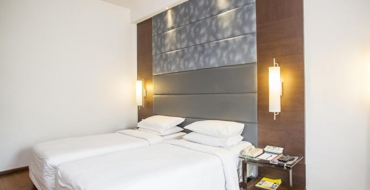 Ashraya International Hotel Bangalore Eksteriør bilde