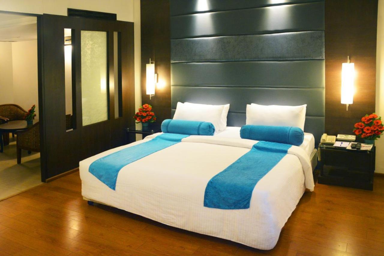 Ashraya International Hotel Bangalore Eksteriør bilde