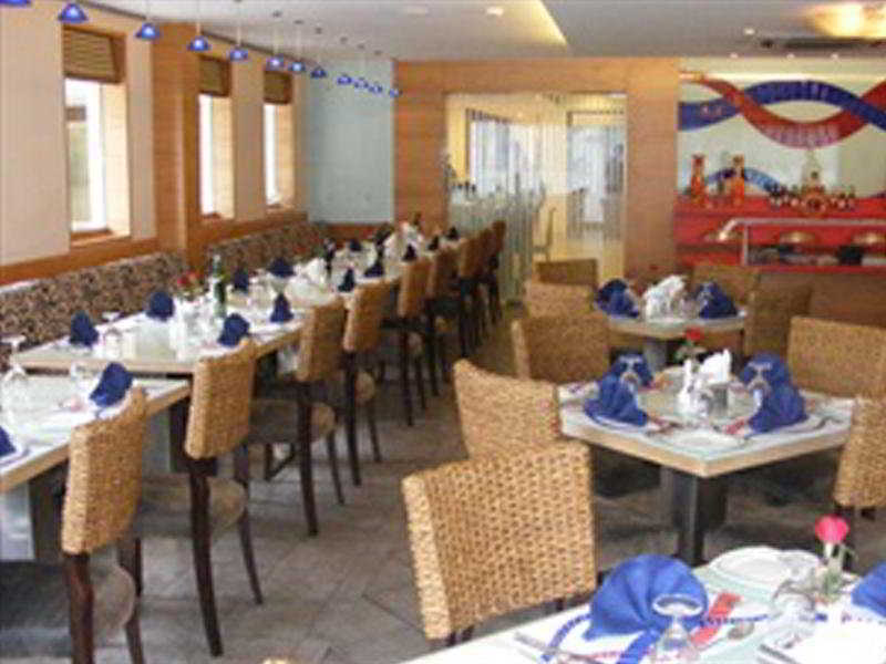 Ashraya International Hotel Bangalore Eksteriør bilde