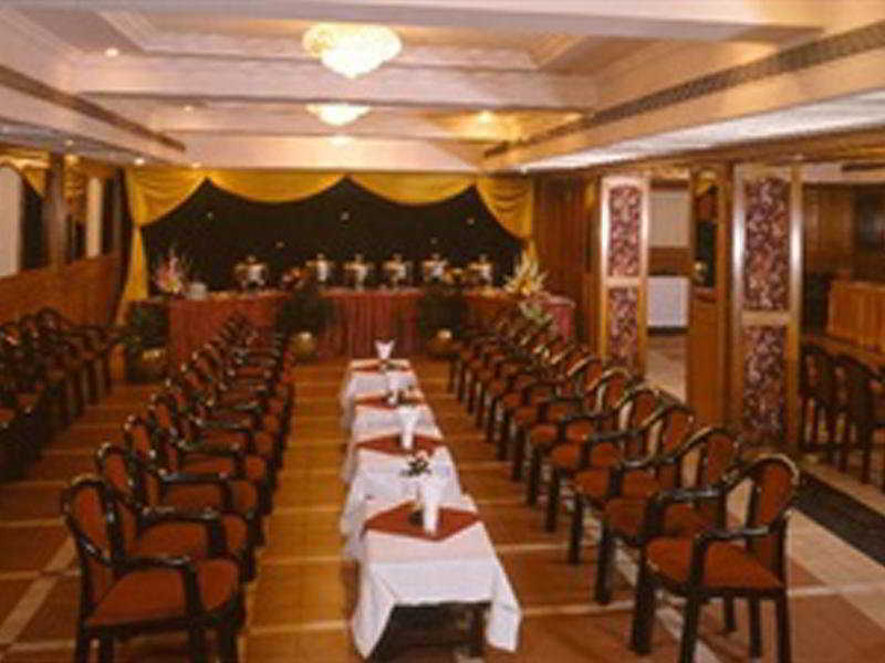 Ashraya International Hotel Bangalore Eksteriør bilde